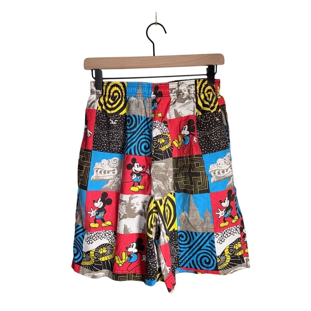 VINTAGE DISNEY Mickey & Co cotton drawstring Disney traveler shorts M